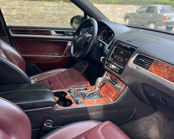 Синій Фольксваген Туарег, об'ємом двигуна 2.97 л та пробігом 360 тис. км за 14900 $, фото 26 на Automoto.ua