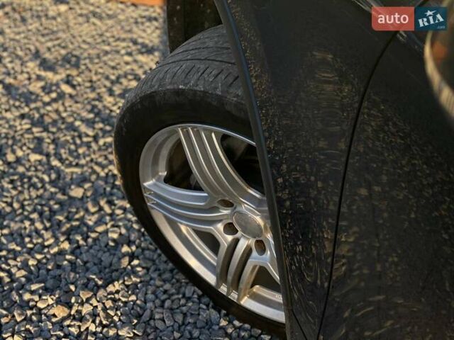 Синий Фольксваген Туарег, объемом двигателя 2.97 л и пробегом 370 тыс. км за 14600 $, фото 5 на Automoto.ua