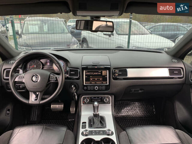 Синий Фольксваген Туарег, объемом двигателя 3 л и пробегом 210 тыс. км за 20999 $, фото 61 на Automoto.ua