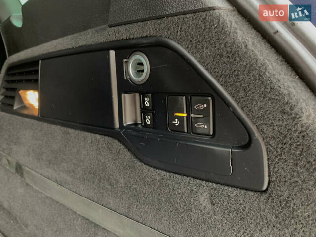 Синий Фольксваген Туарег, объемом двигателя 3 л и пробегом 210 тыс. км за 20999 $, фото 28 на Automoto.ua