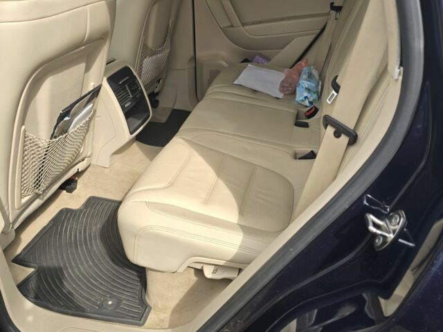 Синій Фольксваген Туарег, об'ємом двигуна 3 л та пробігом 240 тис. км за 355 $, фото 4 на Automoto.ua