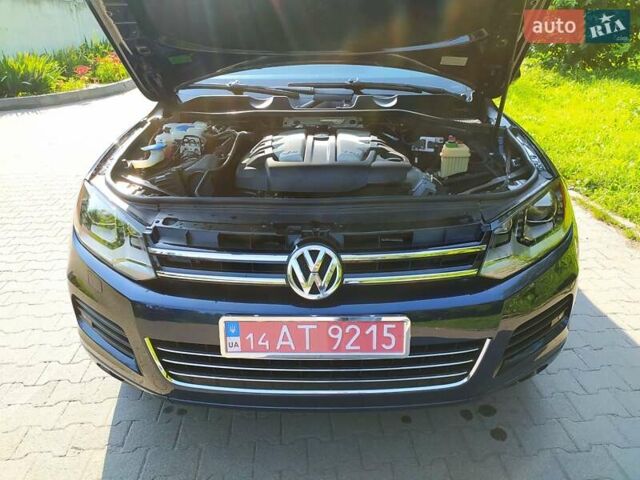 Синий Фольксваген Туарег, объемом двигателя 3 л и пробегом 195 тыс. км за 21000 $, фото 68 на Automoto.ua