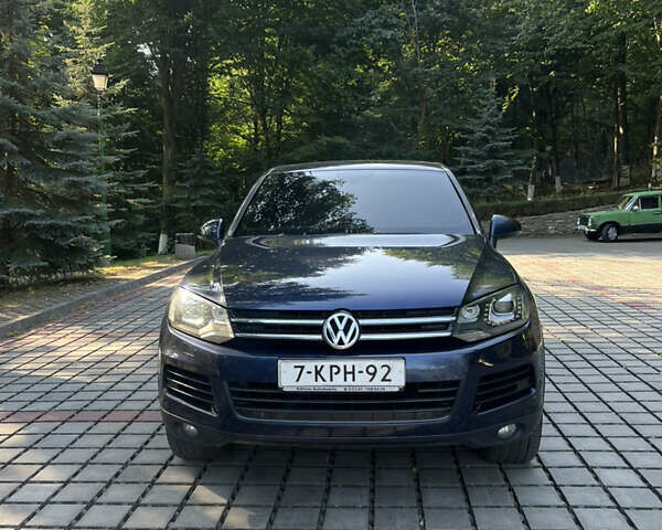 Синій Фольксваген Туарег, об'ємом двигуна 2.97 л та пробігом 360 тис. км за 14900 $, фото 2 на Automoto.ua