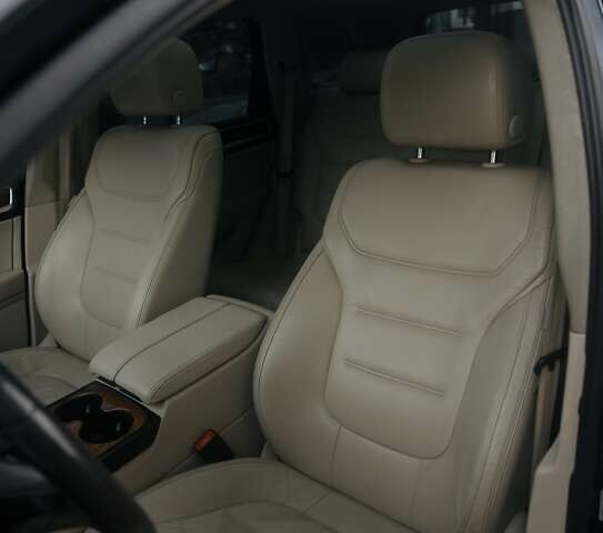 Синий Фольксваген Туарег, объемом двигателя 2.97 л и пробегом 241 тыс. км за 16500 $, фото 33 на Automoto.ua