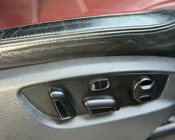 Синій Фольксваген Туарег, об'ємом двигуна 2.97 л та пробігом 360 тис. км за 14900 $, фото 27 на Automoto.ua