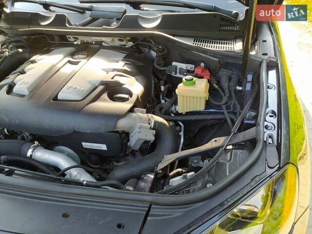 Синий Фольксваген Туарег, объемом двигателя 3 л и пробегом 195 тыс. км за 21000 $, фото 67 на Automoto.ua