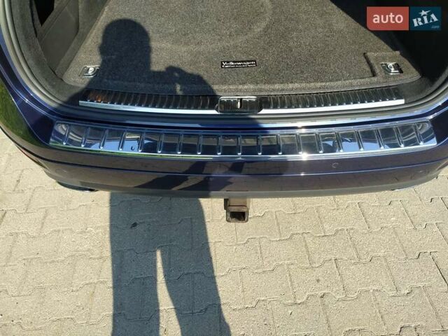 Синий Фольксваген Туарег, объемом двигателя 3 л и пробегом 195 тыс. км за 21000 $, фото 64 на Automoto.ua