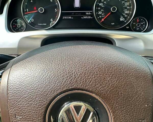 Синій Фольксваген Туарег, об'ємом двигуна 2.97 л та пробігом 210 тис. км за 18900 $, фото 12 на Automoto.ua