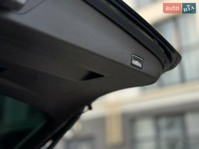 Синий Фольксваген Туарег, объемом двигателя 2.97 л и пробегом 272 тыс. км за 16200 $, фото 25 на Automoto.ua