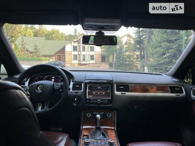 Синій Фольксваген Туарег, об'ємом двигуна 2.97 л та пробігом 360 тис. км за 14900 $, фото 20 на Automoto.ua