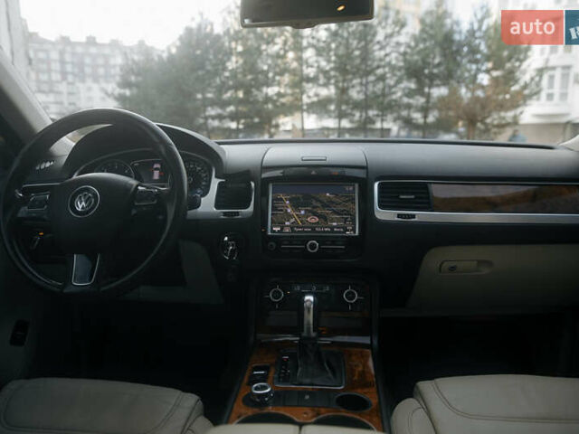 Синий Фольксваген Туарег, объемом двигателя 2.97 л и пробегом 241 тыс. км за 16500 $, фото 20 на Automoto.ua