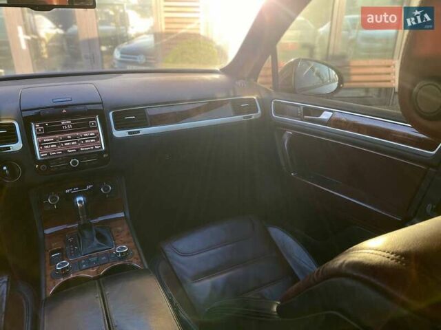 Синий Фольксваген Туарег, объемом двигателя 2.97 л и пробегом 370 тыс. км за 14600 $, фото 8 на Automoto.ua