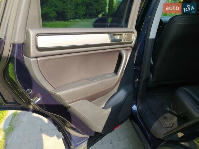 Синий Фольксваген Туарег, объемом двигателя 3 л и пробегом 195 тыс. км за 21000 $, фото 22 на Automoto.ua