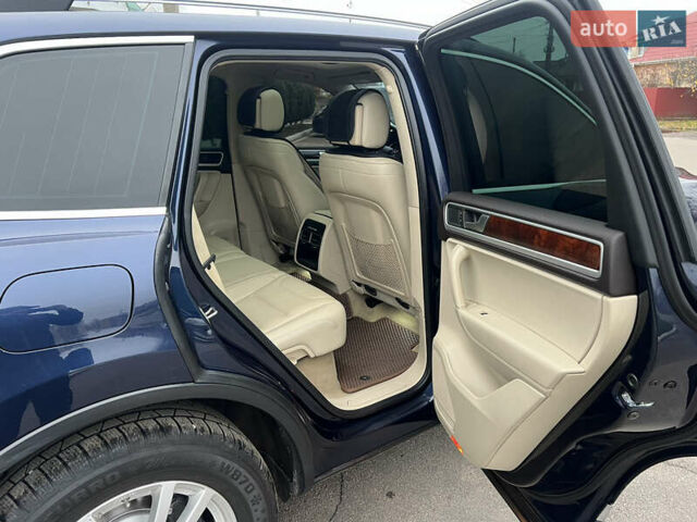 Синий Фольксваген Туарег, объемом двигателя 2.97 л и пробегом 257 тыс. км за 17850 $, фото 11 на Automoto.ua