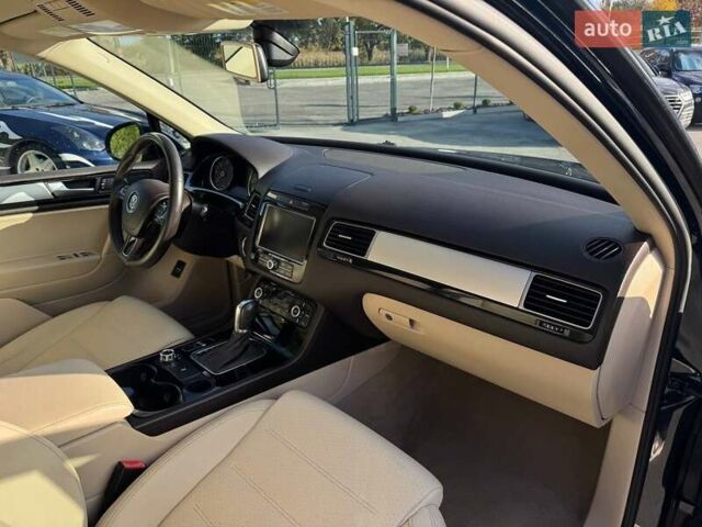 Синий Фольксваген Туарег, объемом двигателя 2.97 л и пробегом 236 тыс. км за 17500 $, фото 6 на Automoto.ua