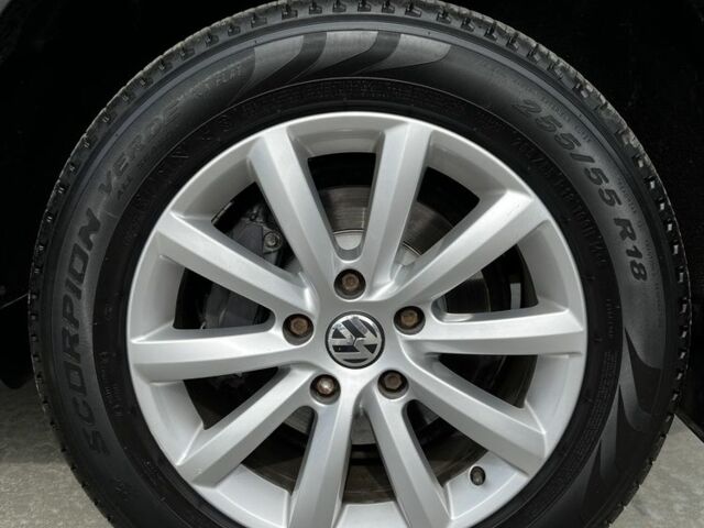 Синій Фольксваген Туарег, об'ємом двигуна 3 л та пробігом 192 тис. км за 21500 $, фото 11 на Automoto.ua