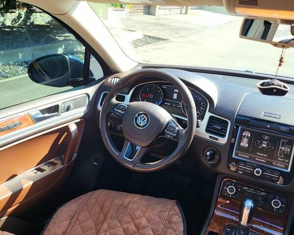 Синий Фольксваген Туарег, объемом двигателя 2.97 л и пробегом 221 тыс. км за 21400 $, фото 34 на Automoto.ua