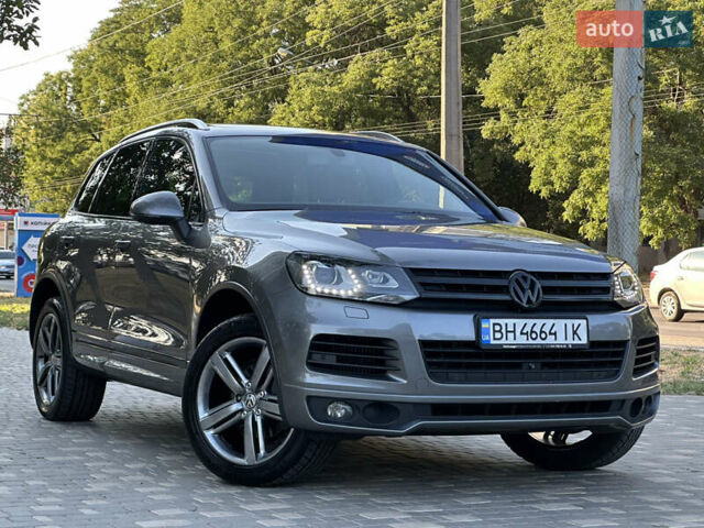 Синій Фольксваген Туарег, об'ємом двигуна 2.97 л та пробігом 244 тис. км за 21500 $, фото 3 на Automoto.ua