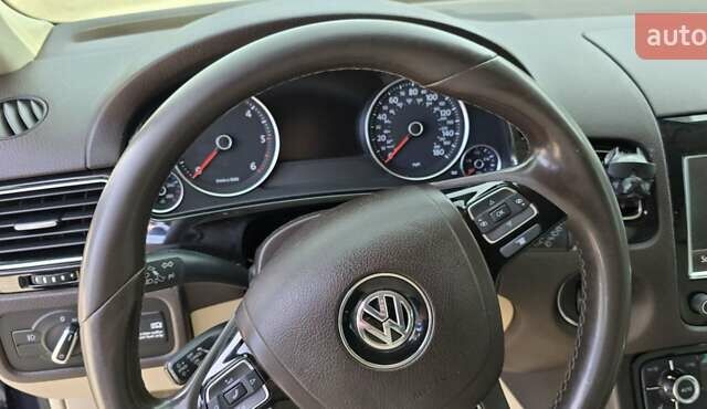 Синий Фольксваген Туарег, объемом двигателя 3 л и пробегом 214 тыс. км за 17900 $, фото 17 на Automoto.ua