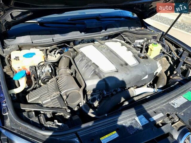 Синий Фольксваген Туарег, объемом двигателя 2.97 л и пробегом 221 тыс. км за 21400 $, фото 7 на Automoto.ua