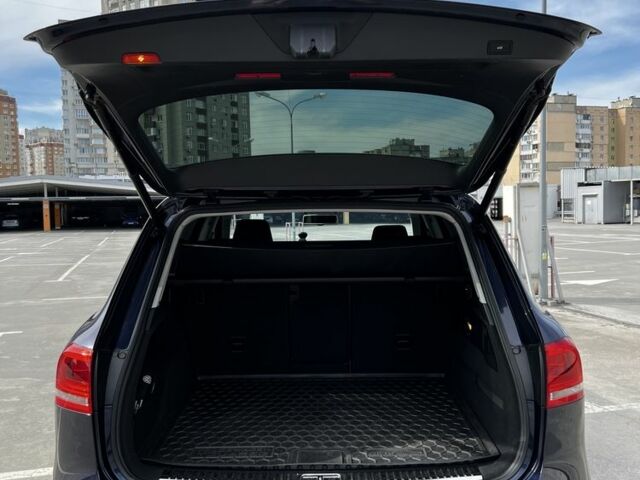 Синій Фольксваген Туарег, об'ємом двигуна 3 л та пробігом 192 тис. км за 21500 $, фото 6 на Automoto.ua