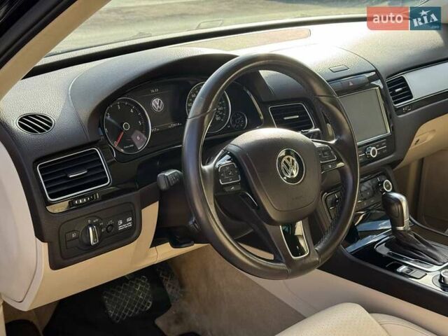 Синий Фольксваген Туарег, объемом двигателя 2.97 л и пробегом 236 тыс. км за 17500 $, фото 20 на Automoto.ua