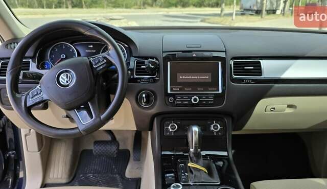 Синий Фольксваген Туарег, объемом двигателя 3 л и пробегом 214 тыс. км за 17900 $, фото 10 на Automoto.ua