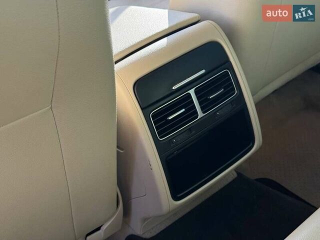 Синий Фольксваген Туарег, объемом двигателя 2.97 л и пробегом 236 тыс. км за 17500 $, фото 13 на Automoto.ua