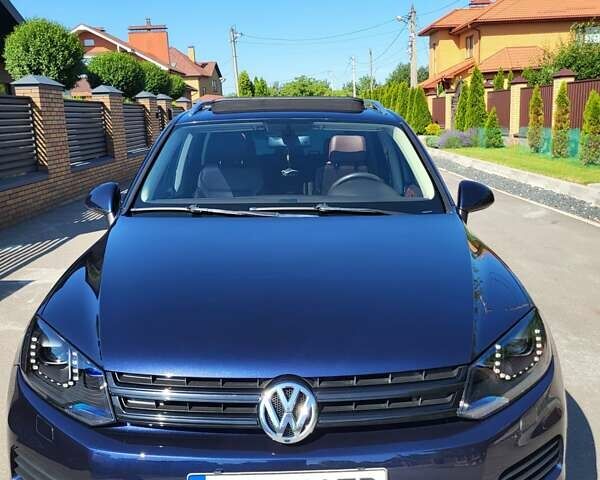 Синий Фольксваген Туарег, объемом двигателя 2.97 л и пробегом 221 тыс. км за 21400 $, фото 3 на Automoto.ua