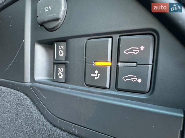 Синій Фольксваген Туарег, об'ємом двигуна 2.97 л та пробігом 244 тис. км за 21500 $, фото 64 на Automoto.ua