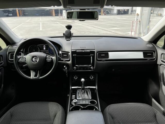 Синій Фольксваген Туарег, об'ємом двигуна 3 л та пробігом 192 тис. км за 21500 $, фото 23 на Automoto.ua