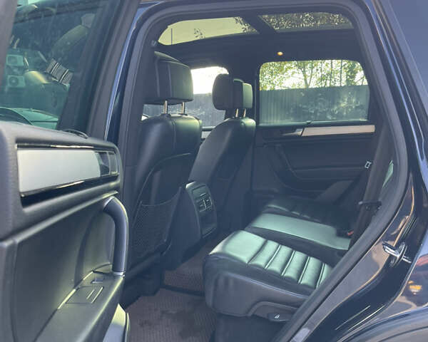 Синій Фольксваген Туарег, об'ємом двигуна 2.97 л та пробігом 335 тис. км за 17999 $, фото 10 на Automoto.ua