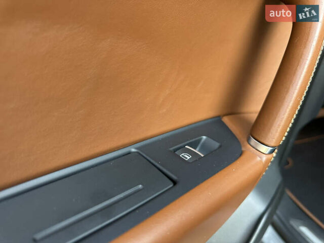 Синій Фольксваген Туарег, об'ємом двигуна 2.97 л та пробігом 244 тис. км за 21500 $, фото 47 на Automoto.ua