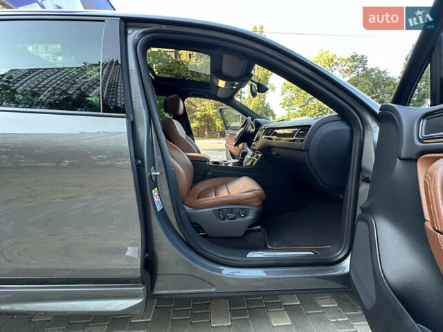 Синій Фольксваген Туарег, об'ємом двигуна 2.97 л та пробігом 244 тис. км за 21500 $, фото 37 на Automoto.ua