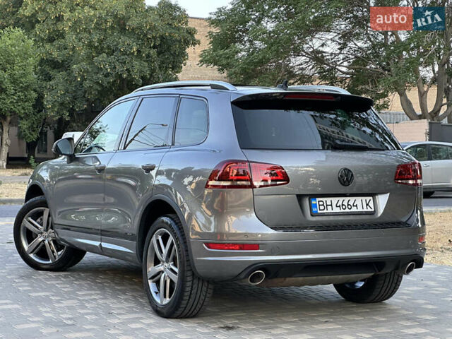 Синій Фольксваген Туарег, об'ємом двигуна 2.97 л та пробігом 244 тис. км за 21500 $, фото 11 на Automoto.ua
