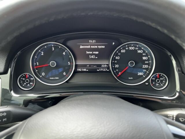 Синій Фольксваген Туарег, об'ємом двигуна 3 л та пробігом 192 тис. км за 21500 $, фото 18 на Automoto.ua