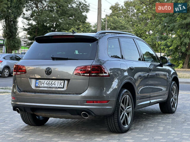 Синій Фольксваген Туарег, об'ємом двигуна 2.97 л та пробігом 244 тис. км за 21500 $, фото 14 на Automoto.ua