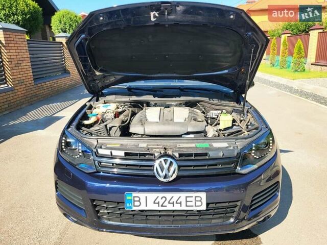 Синий Фольксваген Туарег, объемом двигателя 2.97 л и пробегом 221 тыс. км за 21400 $, фото 5 на Automoto.ua