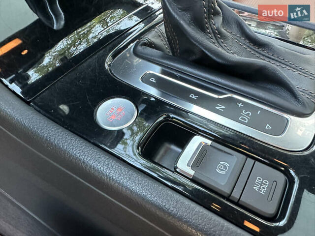 Синій Фольксваген Туарег, об'ємом двигуна 2.97 л та пробігом 244 тис. км за 21500 $, фото 30 на Automoto.ua