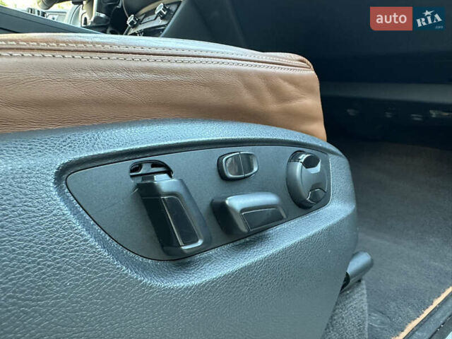 Синій Фольксваген Туарег, об'ємом двигуна 2.97 л та пробігом 244 тис. км за 21500 $, фото 39 на Automoto.ua