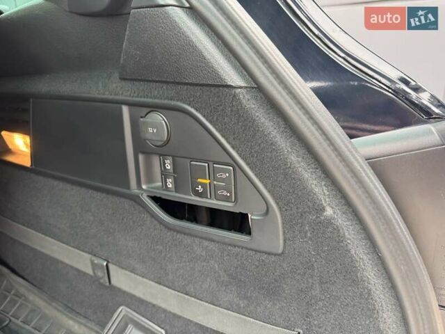 Синій Фольксваген Туарег, об'ємом двигуна 2.97 л та пробігом 209 тис. км за 22000 $, фото 9 на Automoto.ua