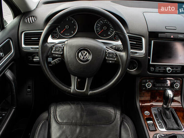 Синий Фольксваген Туарег, объемом двигателя 3 л и пробегом 211 тыс. км за 15700 $, фото 45 на Automoto.ua