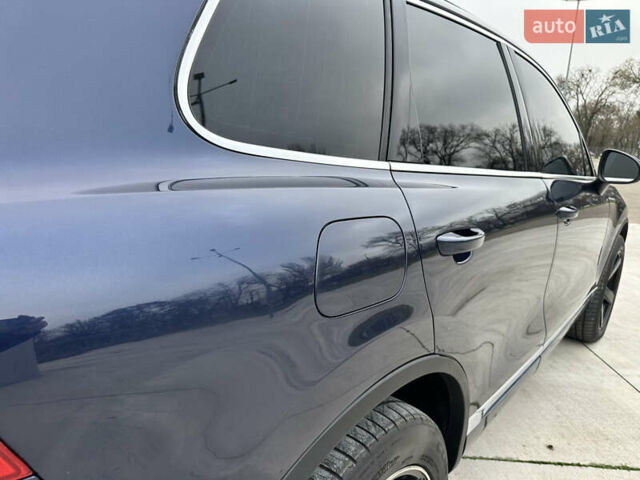 Синій Фольксваген Туарег, об'ємом двигуна 2.97 л та пробігом 352 тис. км за 16700 $, фото 23 на Automoto.ua