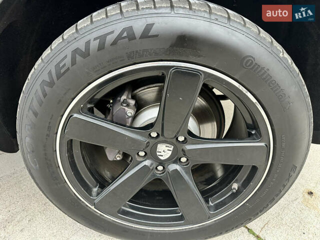 Синій Фольксваген Туарег, об'ємом двигуна 2.97 л та пробігом 352 тис. км за 16700 $, фото 15 на Automoto.ua