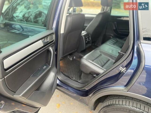 Синий Фольксваген Туарег, объемом двигателя 2.97 л и пробегом 279 тыс. км за 17800 $, фото 19 на Automoto.ua