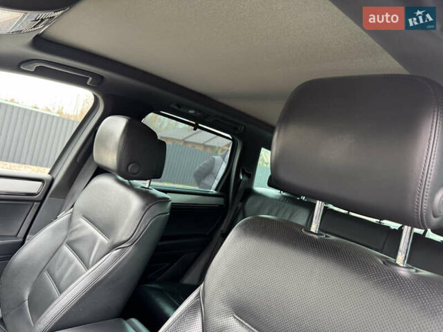 Синий Фольксваген Туарег, объемом двигателя 2.97 л и пробегом 300 тыс. км за 21900 $, фото 37 на Automoto.ua