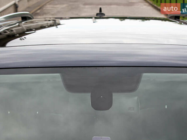 Синий Фольксваген Туарег, объемом двигателя 3 л и пробегом 211 тыс. км за 15700 $, фото 9 на Automoto.ua