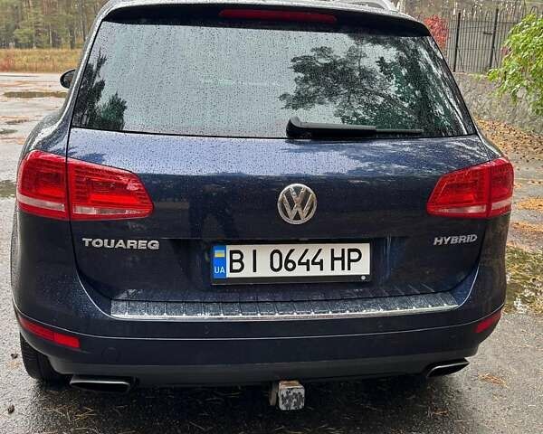 Синий Фольксваген Туарег, объемом двигателя 3 л и пробегом 127 тыс. км за 16300 $, фото 7 на Automoto.ua
