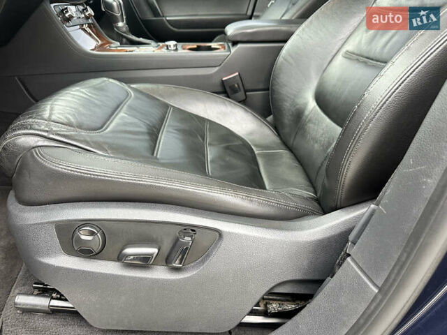 Синій Фольксваген Туарег, об'ємом двигуна 2.97 л та пробігом 352 тис. км за 16700 $, фото 49 на Automoto.ua