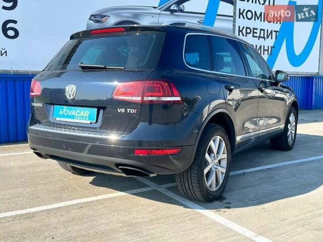 Синій Фольксваген Туарег, об'ємом двигуна 2.97 л та пробігом 304 тис. км за 19900 $, фото 5 на Automoto.ua